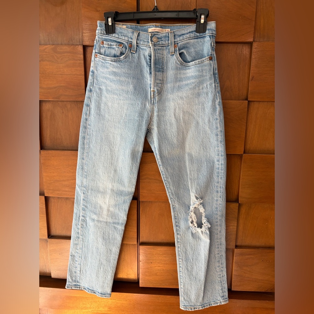 Levi's Wedgie Straight Jeans